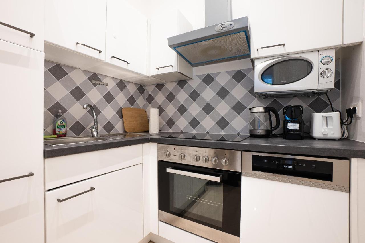 Apartment In The Central Area. 5 Minute'S Walk To The Danube. 비엔나 외부 사진